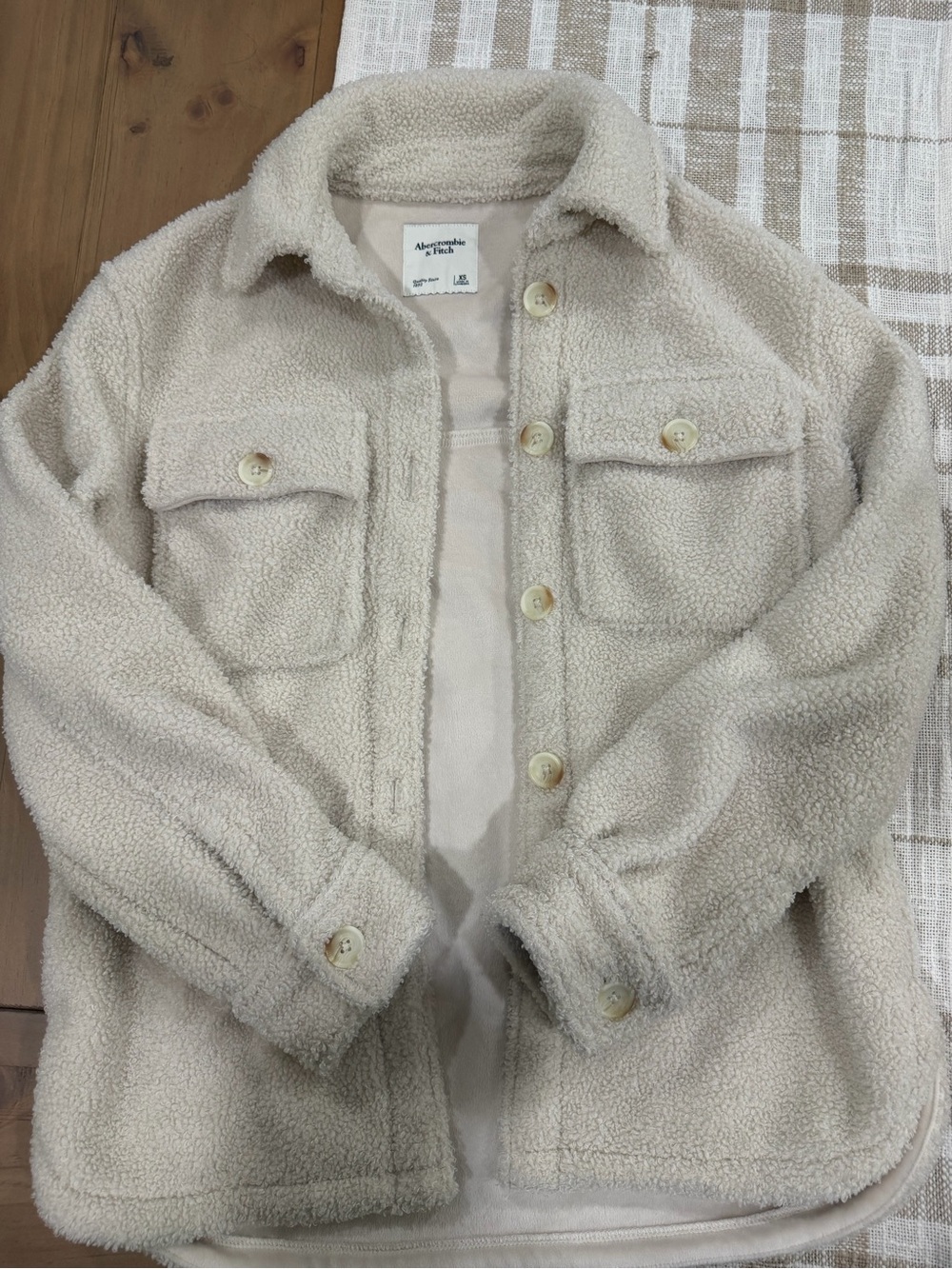 Abercrombie women’s Cream Sherpa Jacket
